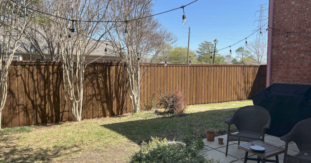 Who Owns And Pays For The Fence Between Houses In Dallas